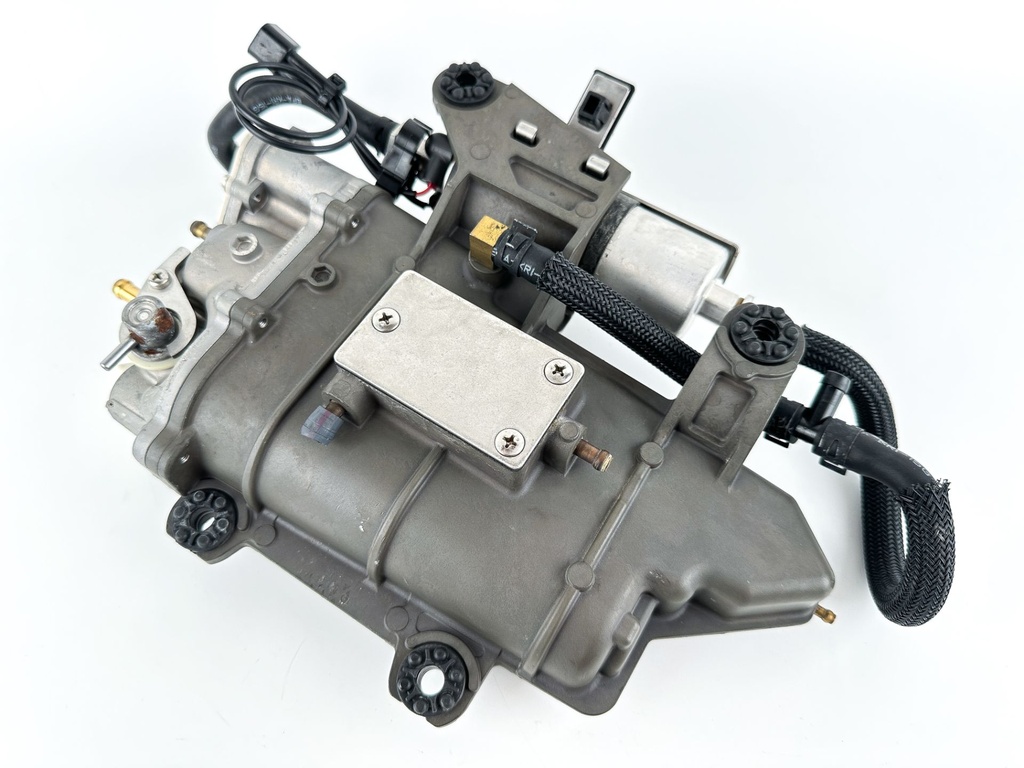 2012 Yamaha 250 HP 4 Stroke Outboard VST Float Chamber Assembly 6CB-14180-03-00 OEM