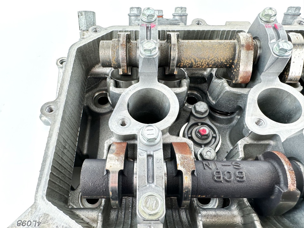 2012 Yamaha 250 HP 4 Stroke Outboard Starboard Cylinder Head 6CB-W009A-00-00 OEM