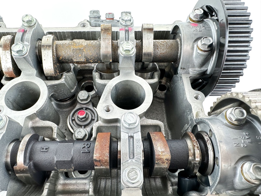 2012 Yamaha 250 HP 4 Stroke Outboard Starboard Cylinder Head 6CB-W009A-00-00 OEM