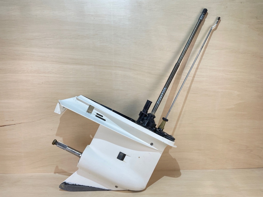 Johnson Evinrude 130HP 25" Lower Unit Gear Case 5009318