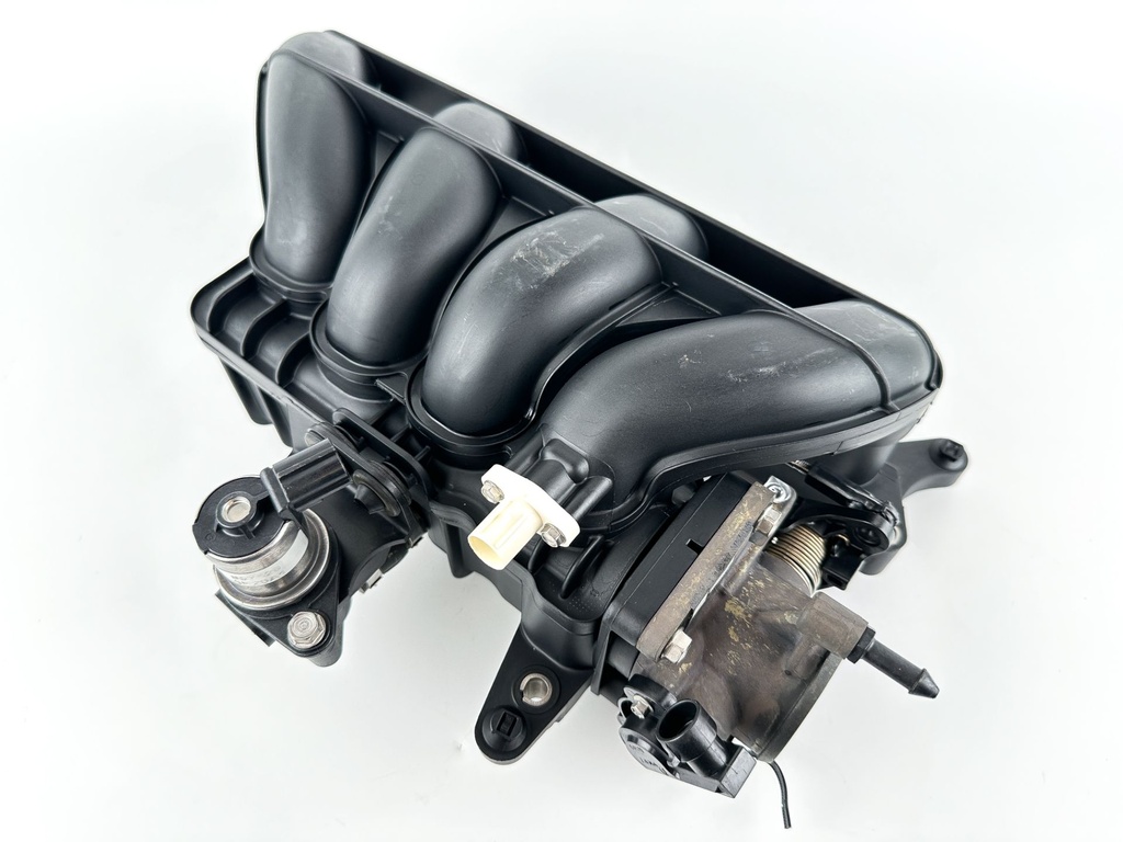 2016 Mercury 90 HP 4 Stroke Outboard Intake Manifold 8M0088065 OEM