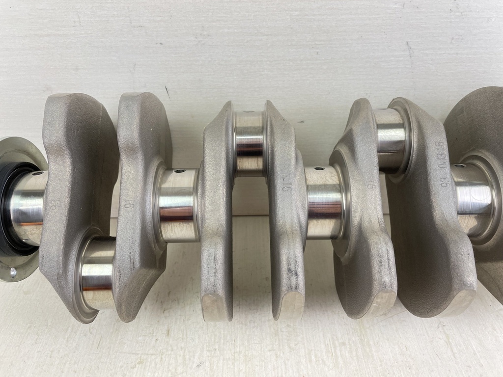 2016 Yamaha 90HP 4 Stroke Outboard Crankshaft Crank Assembly 6D8-11411-01-00