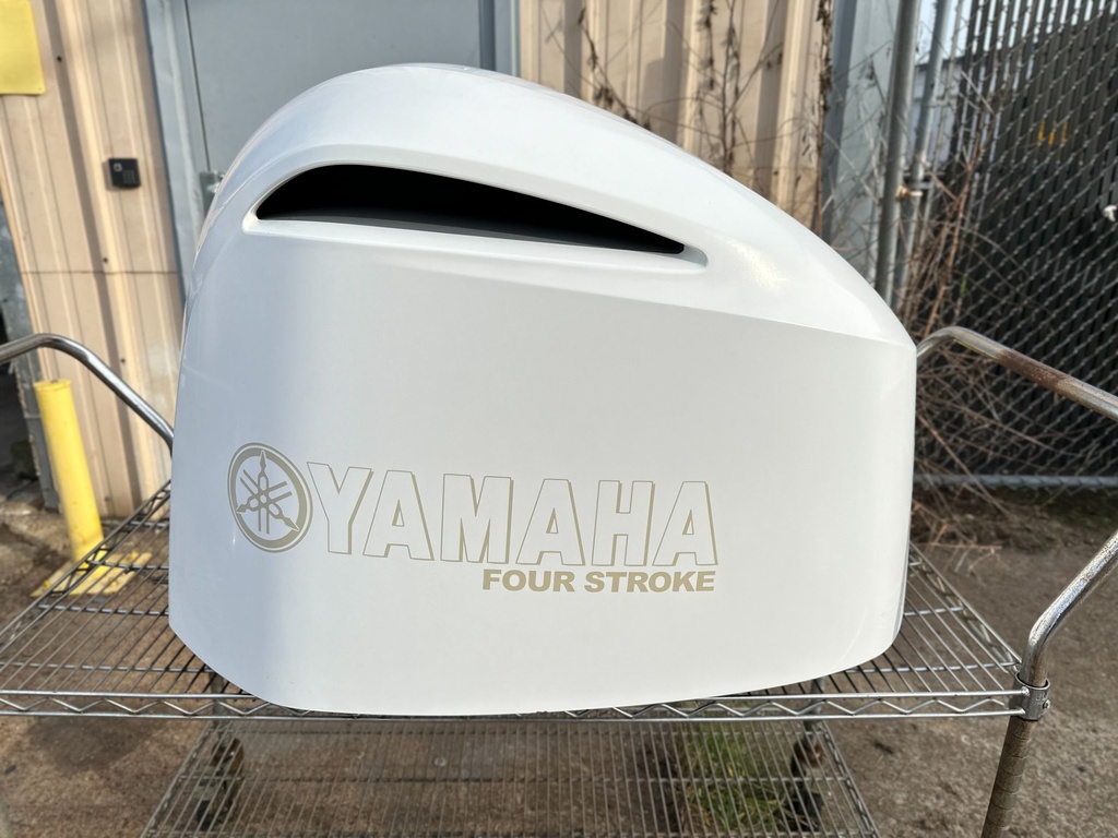 2014 Yamaha 300 HP 4 Stroke Outboard Top Cowling 6CE-42610-01-00 OEM