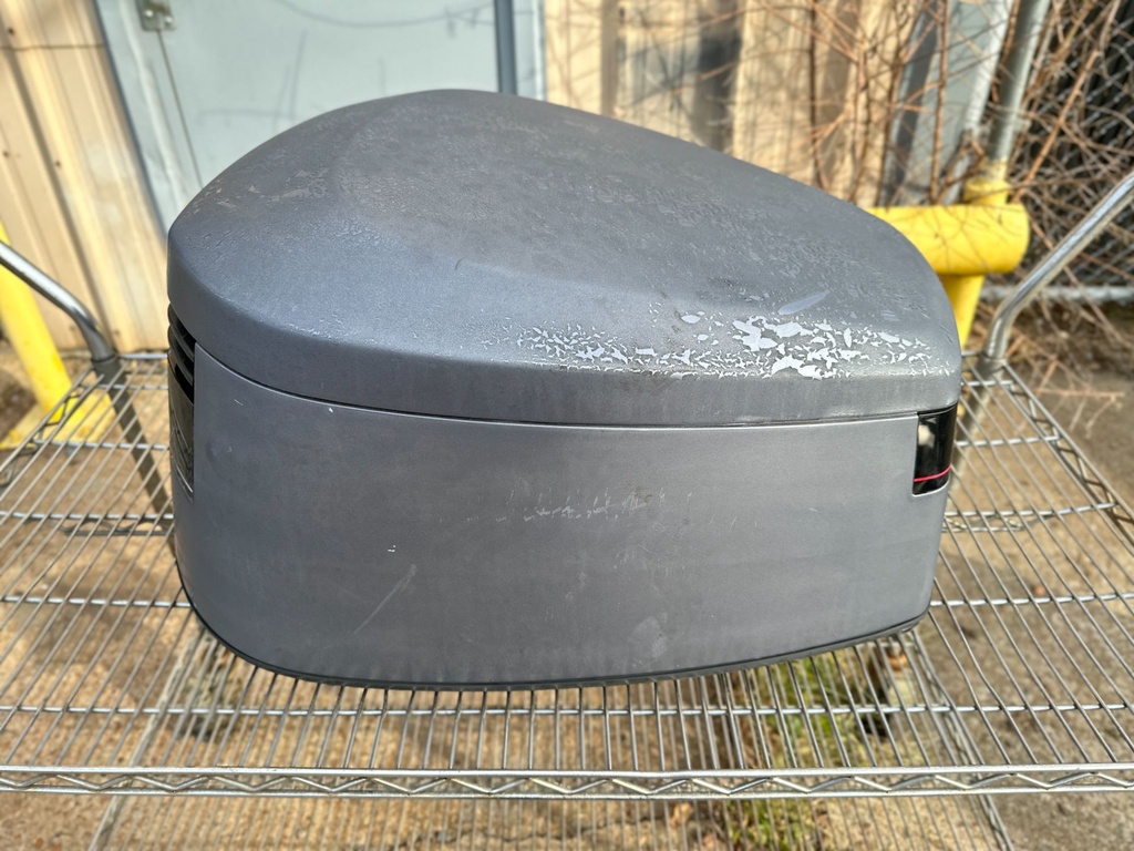 1997 Yamaha 130 HP 2 Stroke Outboard Top Cowling 6N7-42610-44-4D OEM