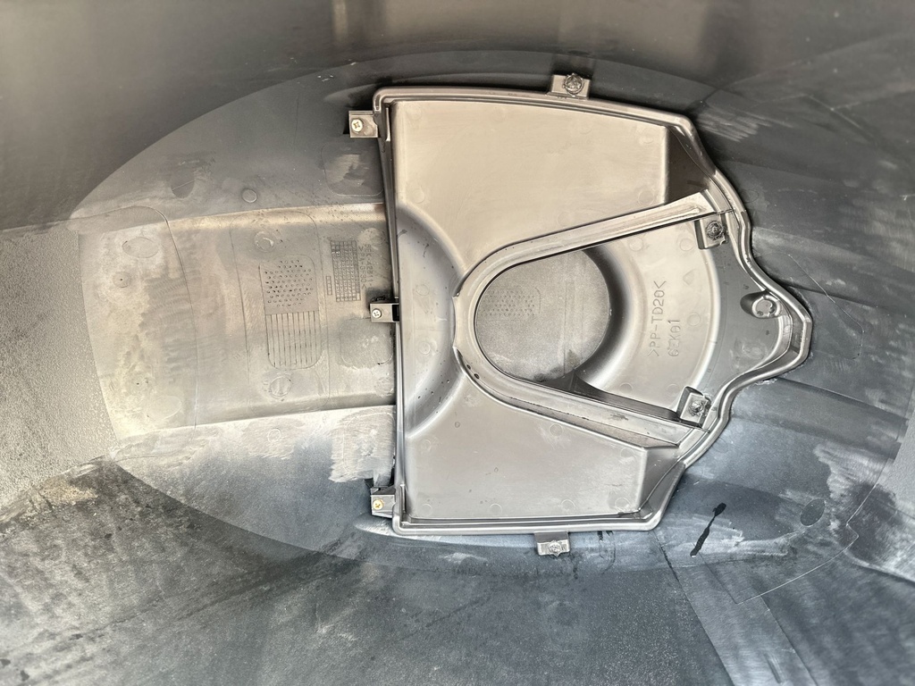 2019 Yamaha 115 HP 4 Stroke Outboard Top Cowling 6EM-81800-01-00 OEM