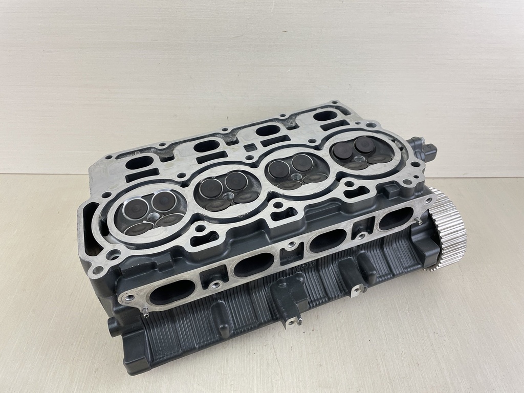 2016 Yamaha 90HP 4 Stroke Outboard Cylinder Head Complete 6D8-W009A-04-9S