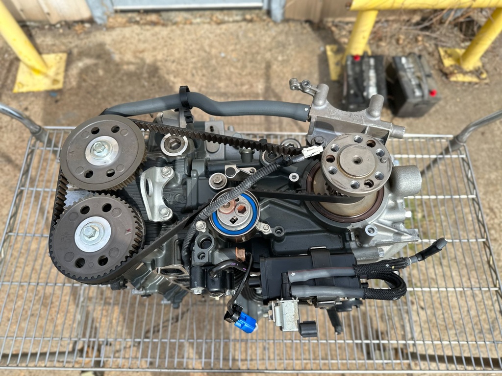 2019 Yamaha 115 HP 4 Stroke Outboard Powerhead 6EK-W009B-12-9S OEM