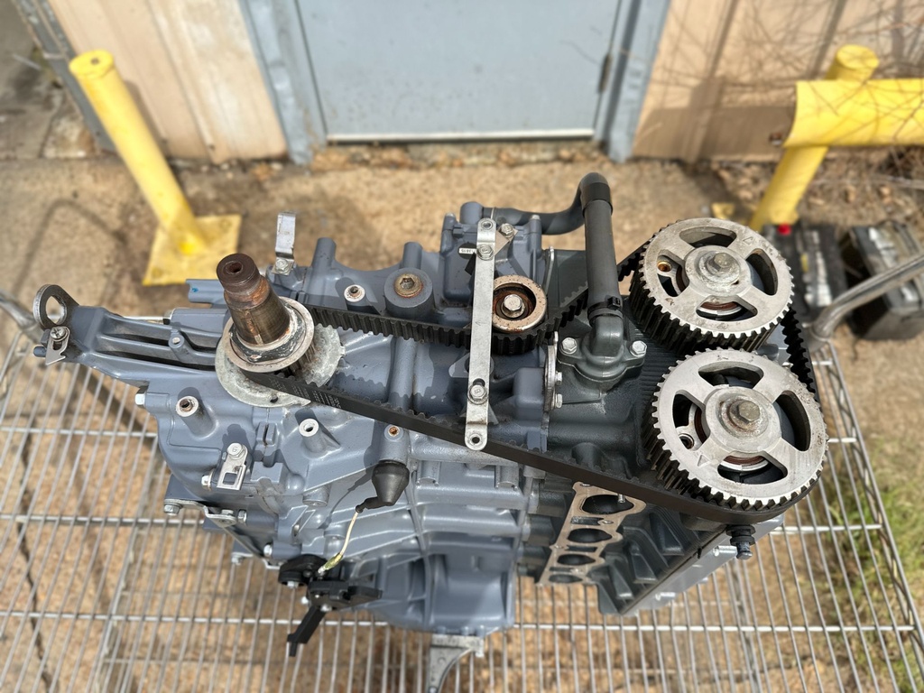 2002 Yamaha 115 HP 4 Stroke Outboard Powerhead 68V-W009B-03-1S OEM