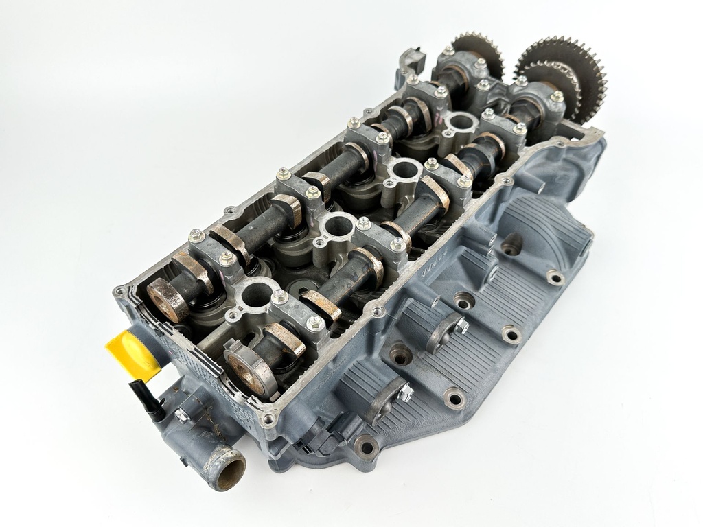 2019 Suzuki 115 HP 4 Stroke Outboard Cylinder Head 11100-90J11 OEM