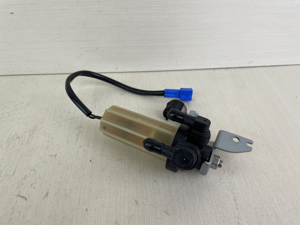 2016 Yamaha 90HP 4 Stroke Outboard Fuel Filter Assembly 6D8-24560-01-00