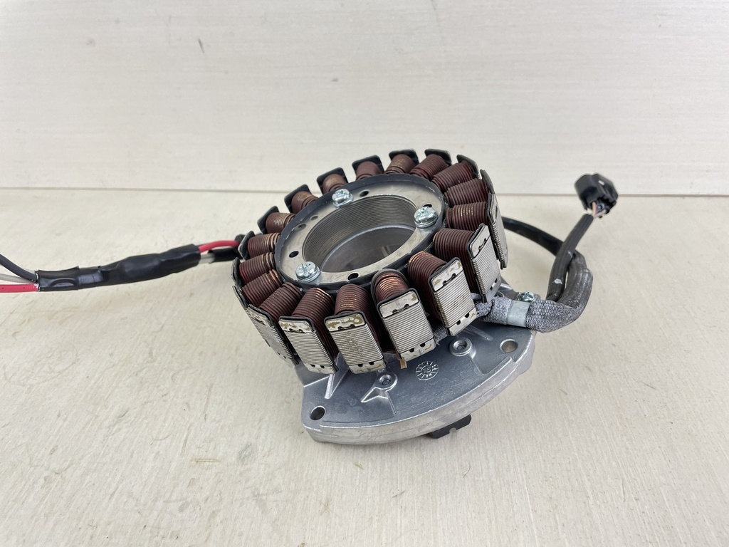 2016 Yamaha 90HP 4 Stroke Outboard Stator Coil Pulser Base Assembly 6D8-81460-00-00