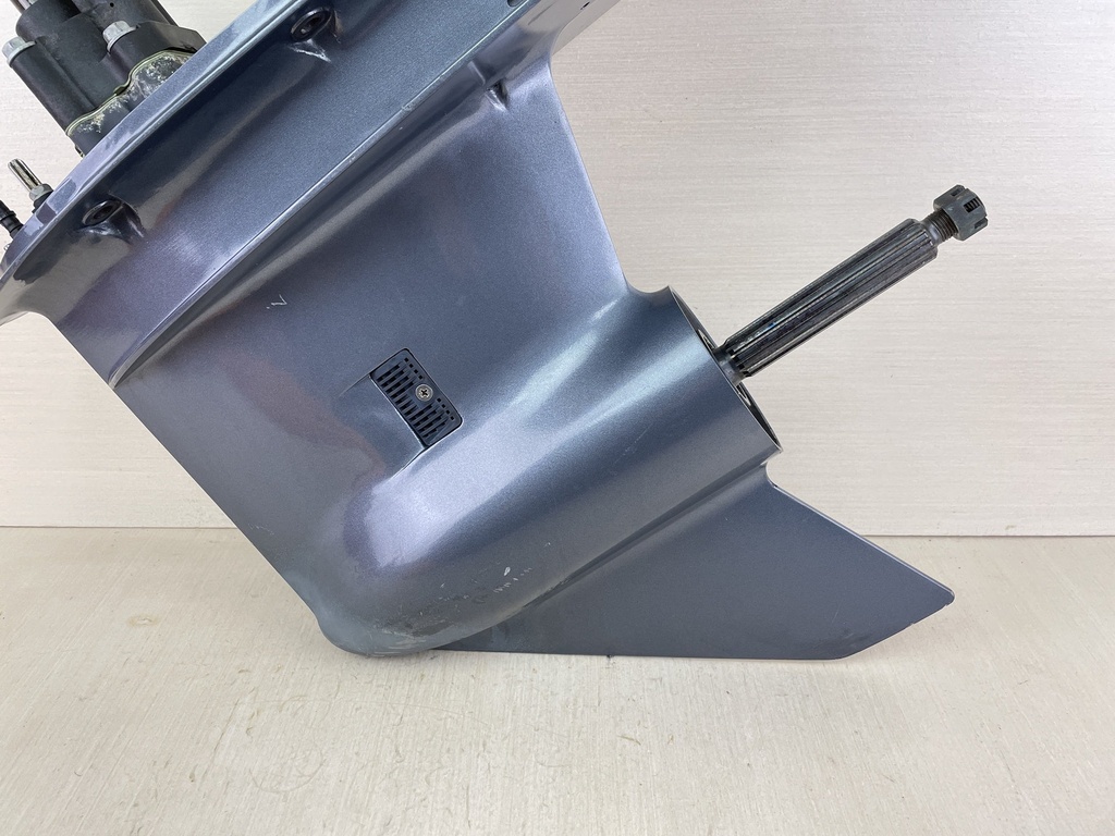 2016 Yamaha 90HP 4 Stroke Outboard 20" Long Lower Unit Gear Case 6D9-45300-13-8D