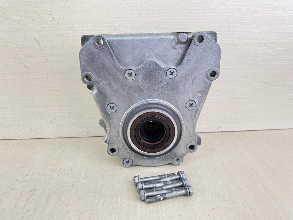 2016 Yamaha 90HP 4 Stroke Outboard Oil Pump Assembly 67F-13300-10-00