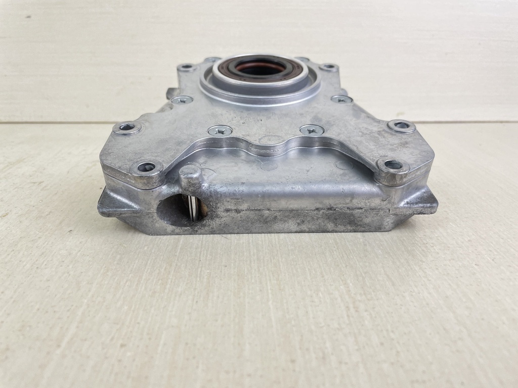 2016 Yamaha 90HP 4 Stroke Outboard Oil Pump Assembly 67F-13300-10-00