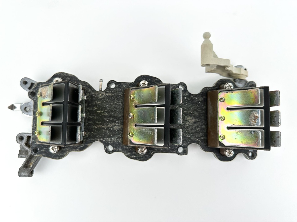 2003 Yamaha 70 HP 2 Stroke Outboard Reed Valve Assembly 6H3-13610-00-00 OEM