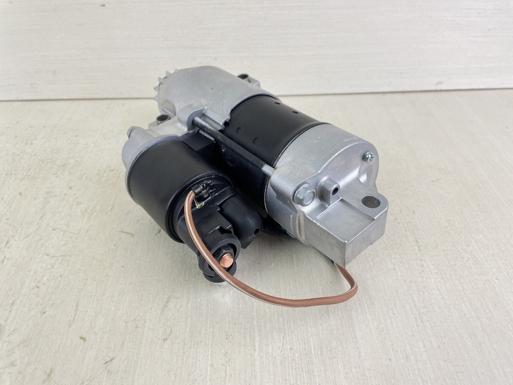 2016 Yamaha 90HP 4 Stroke Outboard Starter Motor Assembly 68V-81800-02-00