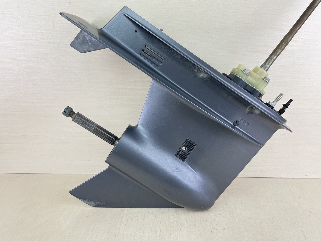 96-00 Yamaha 50HP 4 Stroke Outboard 20" Lower Unit Gear Case Assembly 64J-45300-12-4D