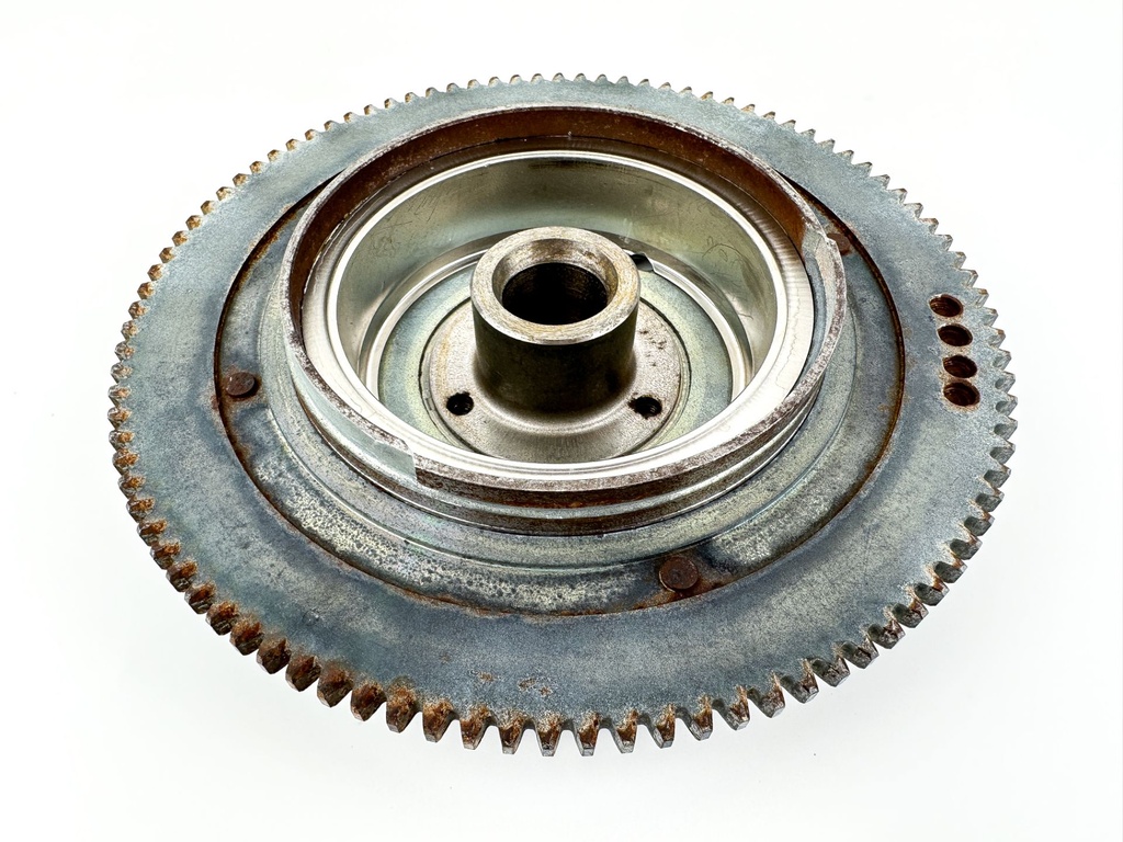 2003 Yamaha 70 HP 2 Stroke Outboard Flywheel Rotor 6H2-85550-00-00 OEM