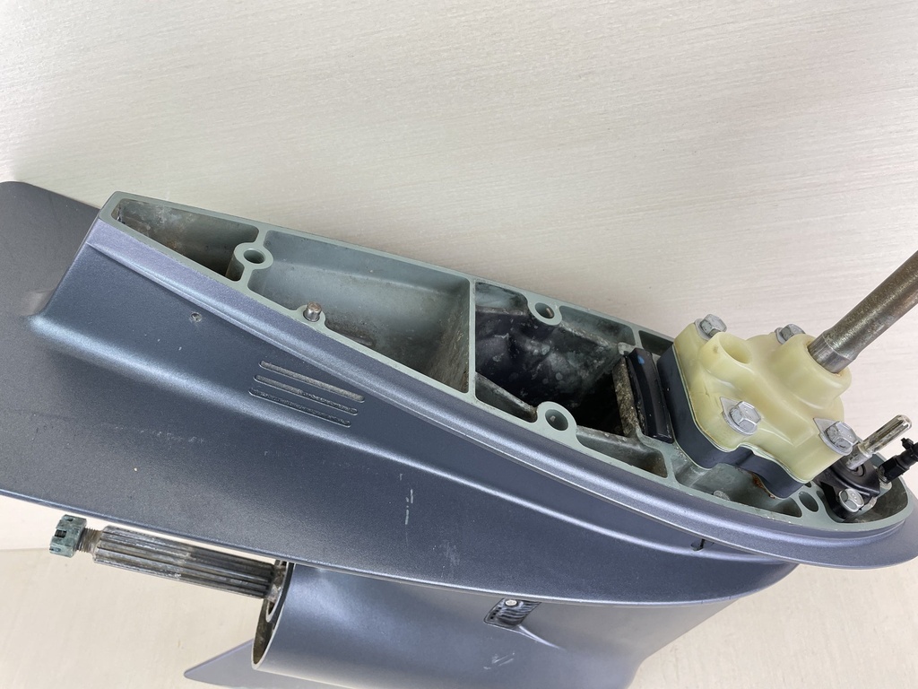 96-00 Yamaha 50HP 4 Stroke Outboard 20" Lower Unit Gear Case Assembly 64J-45300-12-4D