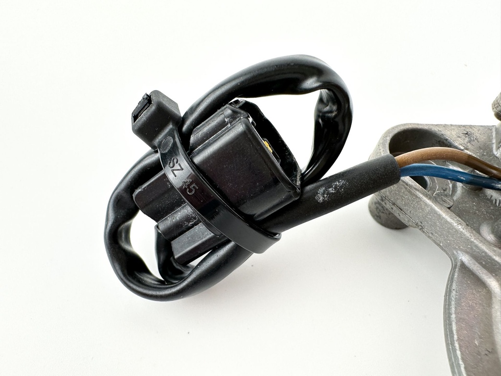 2003 Yamaha 70 HP 2 Stroke Outboard Charge Lighting Coil Pulser Assembly 6H2-85520-01-00 OEM
