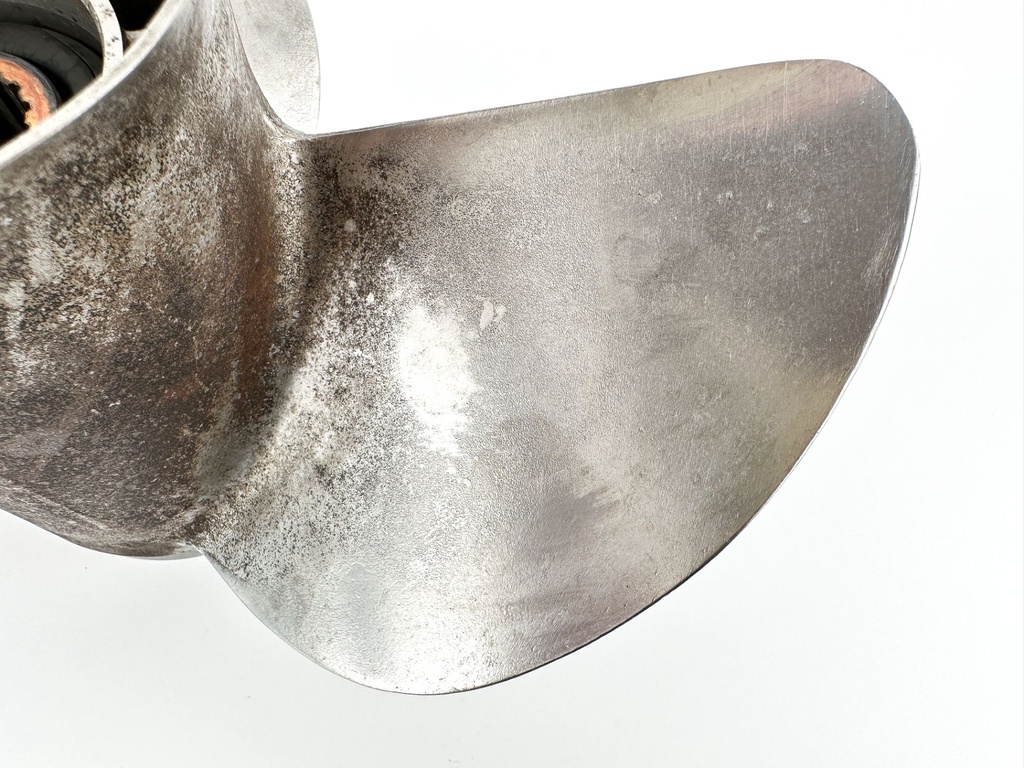Yamaha Prop Propeller 3 Blade 13" x 17P - Right Hand RH