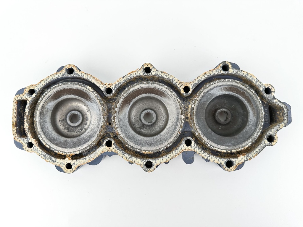 2003 Yamaha 70 HP 2 Stroke Outboard Cylinder Head & Cover 6H3-11111-01-1S OEM