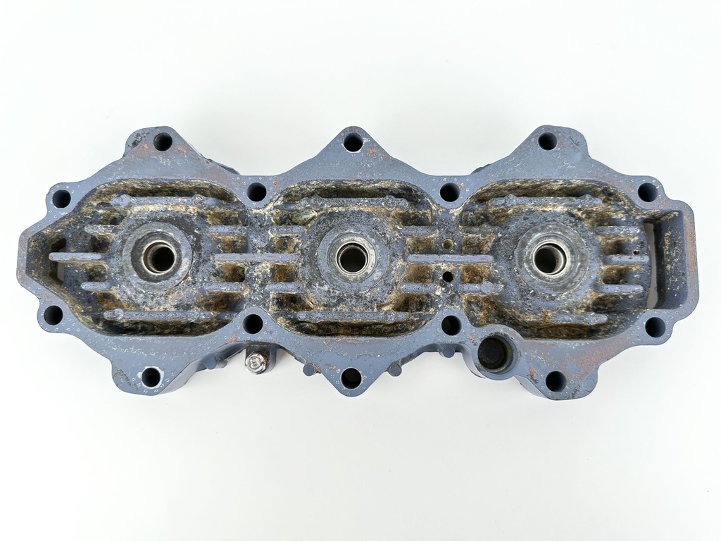 2003 Yamaha 70 HP 2 Stroke Outboard Cylinder Head & Cover 6H3-11111-01-1S OEM