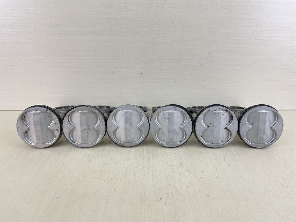 2002-2005 Yamaha 200 225 HP 4 Stroke Outboard Piston & Connecting Rod 69J-11631-00-B0