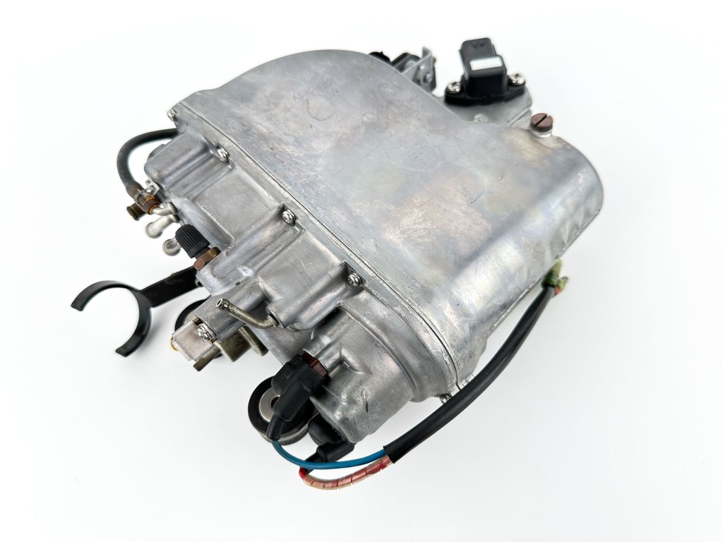 2003 Yamaha 150 HP 2 Stroke Outboard VST Float Chamber Assembly 68F-14182-01-00 OEM