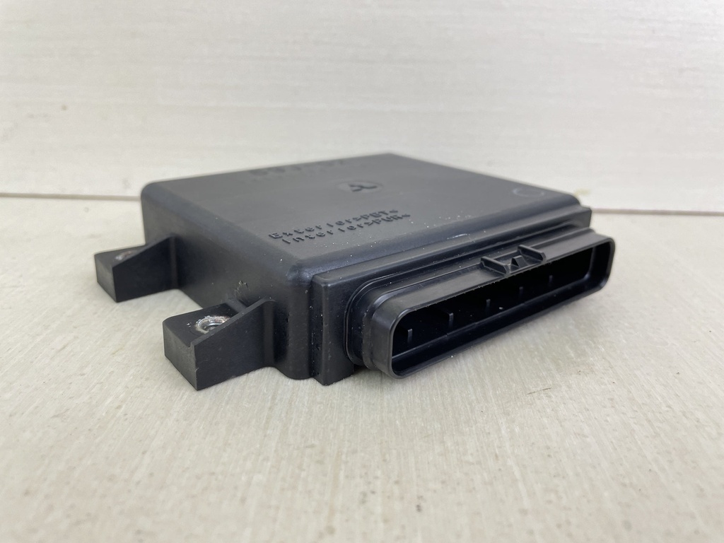 2003 Yamaha 225HP 4 Stroke Outboard ECU Engine Control Unit 69J-8591A-02-00