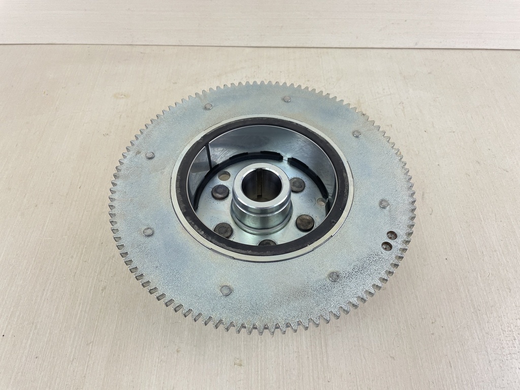 2016 Yamaha 90HP 4 Stroke Outboard Flywheel Rotor Assembly 6D8-81450-00-00