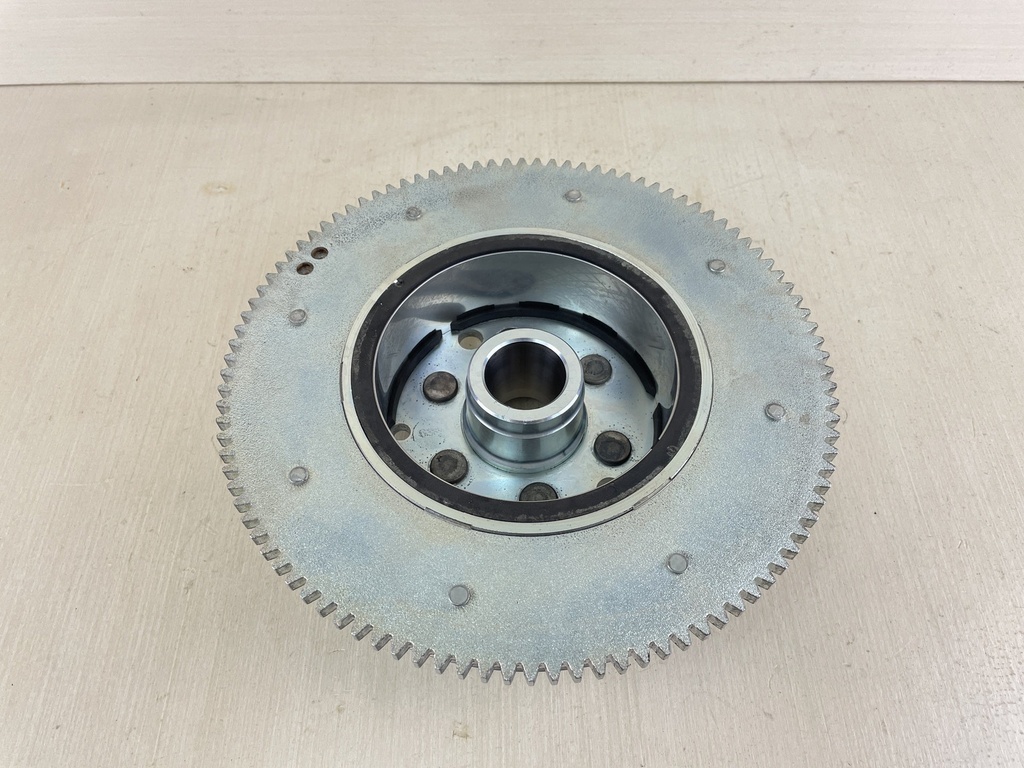 2016 Yamaha 90HP 4 Stroke Outboard Flywheel Rotor Assembly 6D8-81450-00-00