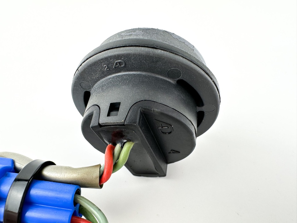 2002 Yamaha 50 HP 2 Stroke Outboard Trim Switch 63D-82563-10-00 OEM