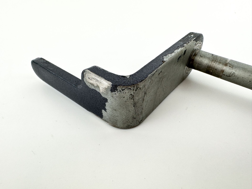 2002 Yamaha 50 HP 2 Stroke Outboard Tilt Stop Lever 6H5-43181-03-00 OEM