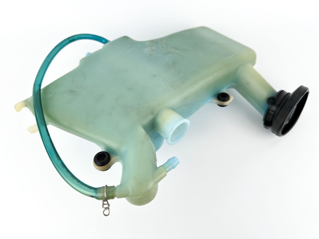 2002 Yamaha 50 HP 2 Stroke Outboard Oil Tank 63D-21707-00-00 OEM