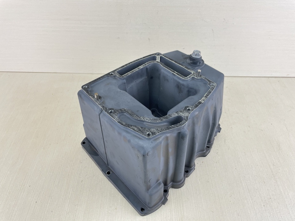 2016 Yamaha 90HP 4 Stroke Outboard Oil Pan Assembly 67F-15311-03-CA