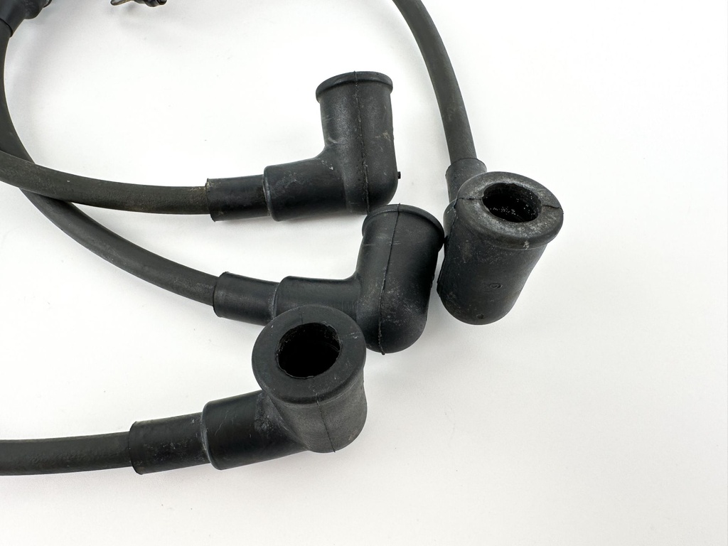 1997 Yamaha 130 HP 2 Stroke Outboard Ignition Coil Set 6R3-85570-01-00 OEM
