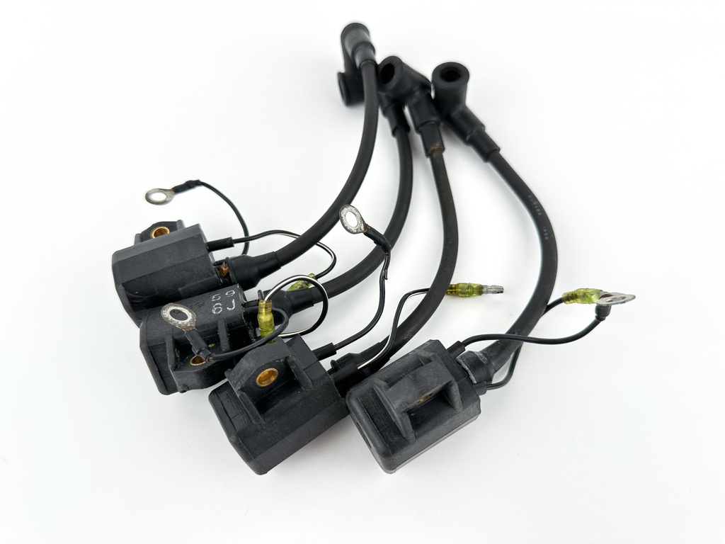 1997 Yamaha 130 HP 2 Stroke Outboard Ignition Coil Set 6R3-85570-01-00 OEM