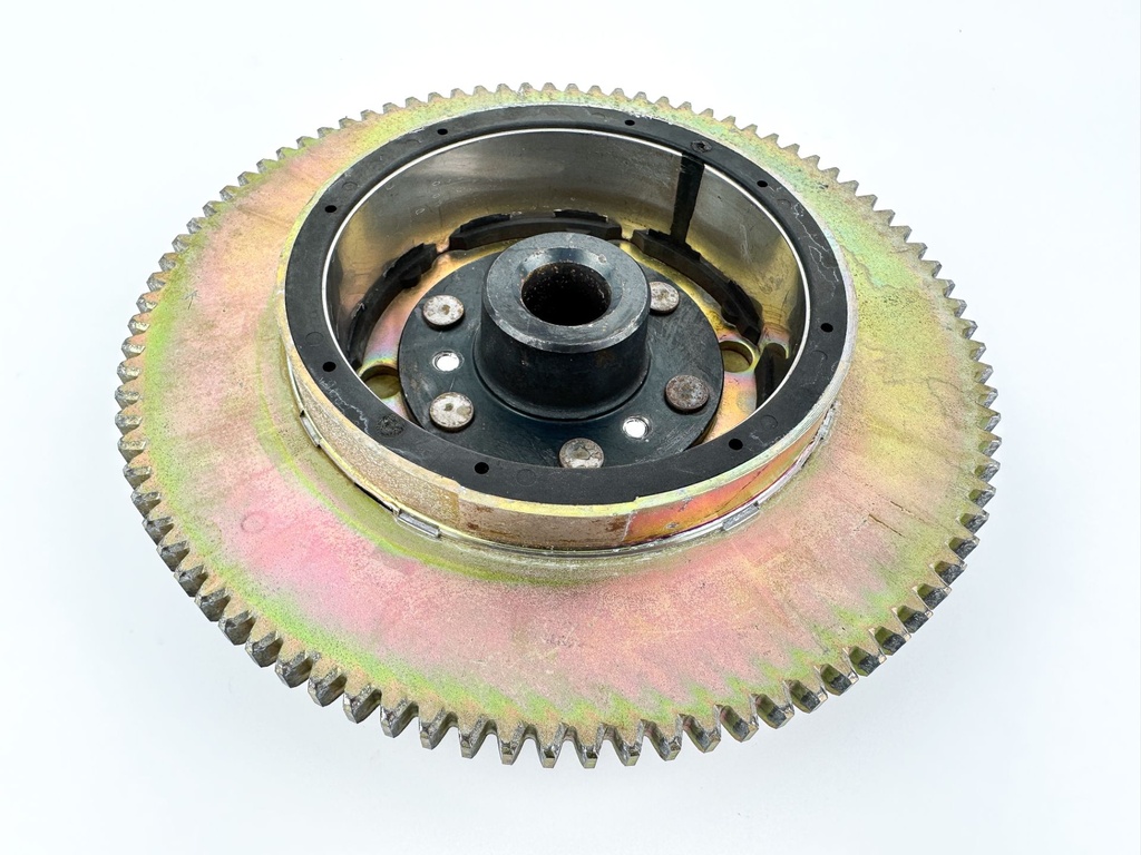 2002 Yamaha 50 HP 2 Stroke Outboard Flywheel Rotor 63D-85550-00-00 OEM