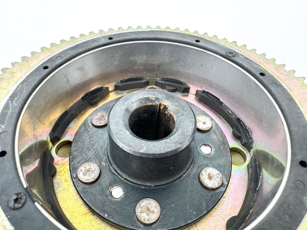 2002 Yamaha 50 HP 2 Stroke Outboard Flywheel Rotor 63D-85550-00-00 OEM