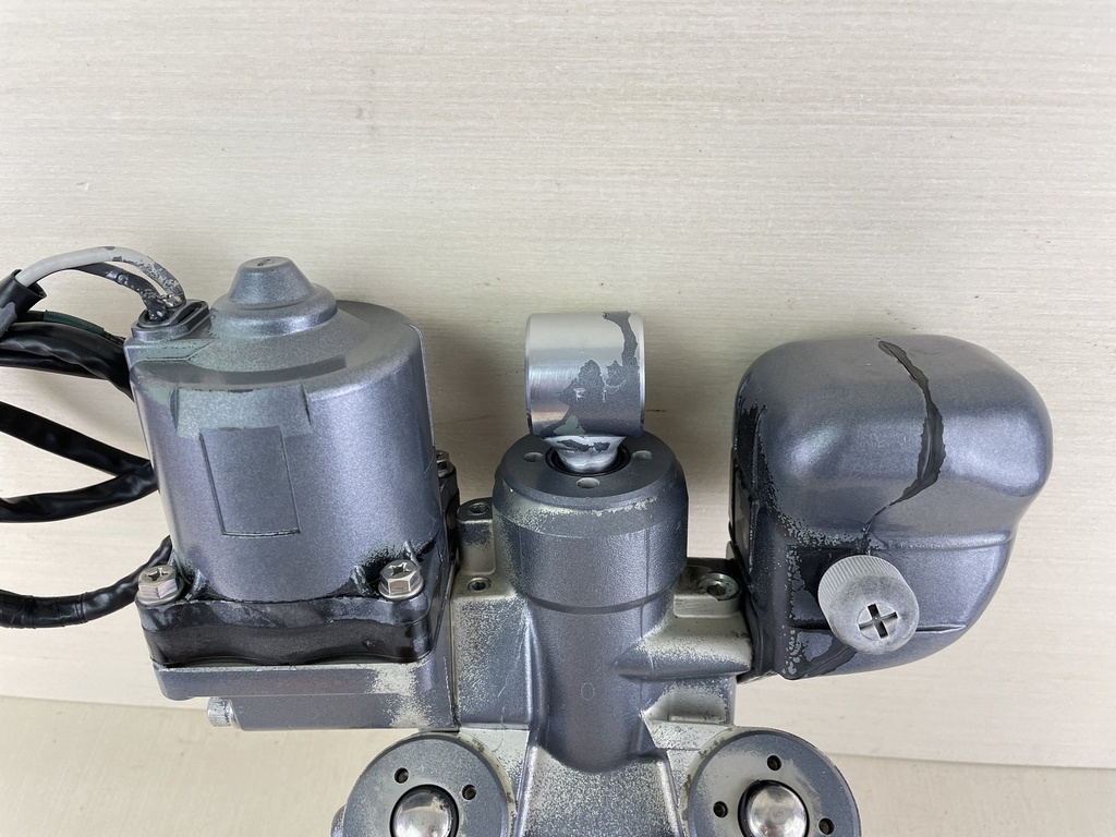 Yamaha 115HP 4 Stroke Outboard Power Trim & Tilt Unit Assembly 68V-43800-02-4D