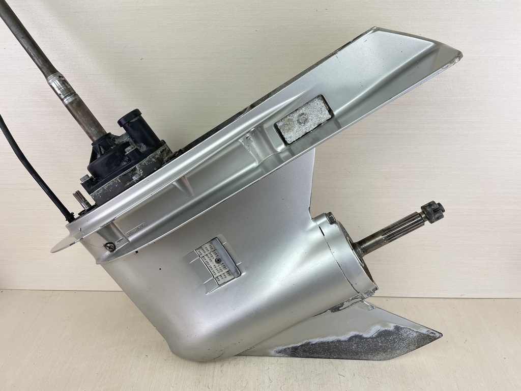 2005 Honda 225HP 4 Stroke Outboard 25" XL Lower Unit Gear Case Counter Rotation LH