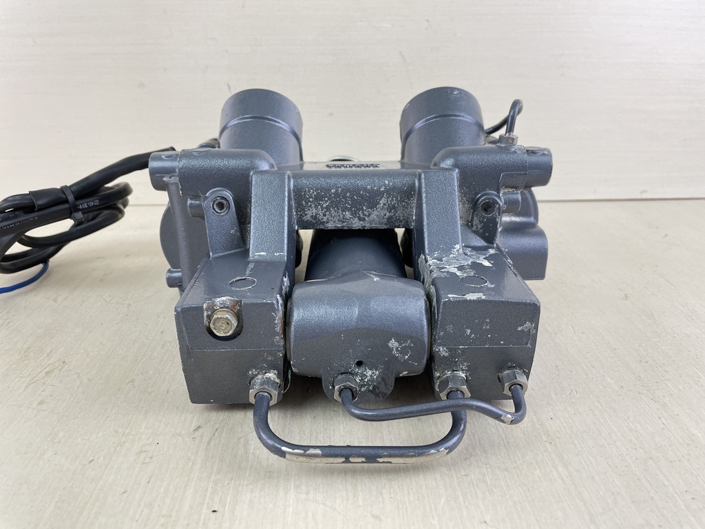 2008 Yamaha 70HP 2 Stroke Outboard Power Trim Tilt Unit Assembly 6H1-43800-1A-8D