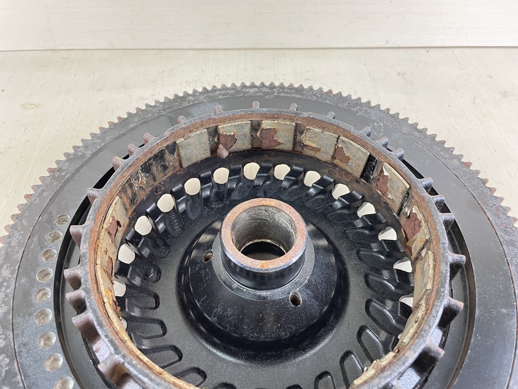 Evinrude Etec 2 Stroke Outboard 225 250 300 HP Flywheel 0586814 - Repair