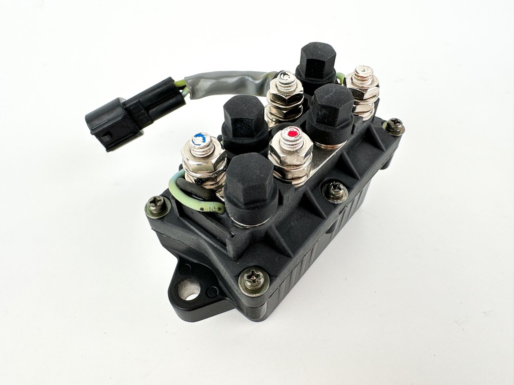 2005 Yamaha 200 HP 2 Stroke Outboard Trim Tilt Relay 61A-81950-00-00 OEM