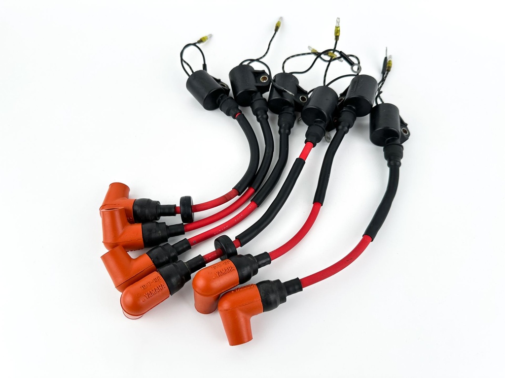 2005 Yamaha 200 HP 2 Stroke Outboard Ignition Coil Set 61A-85570-00-00 OEM