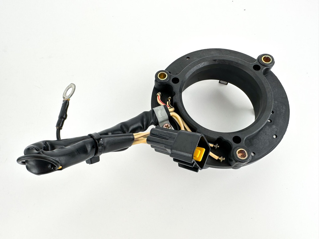 2005 Yamaha 200 HP 2 Stroke Outboard Stator W/ Pulser Coil 65L-85510-00-00 OEM