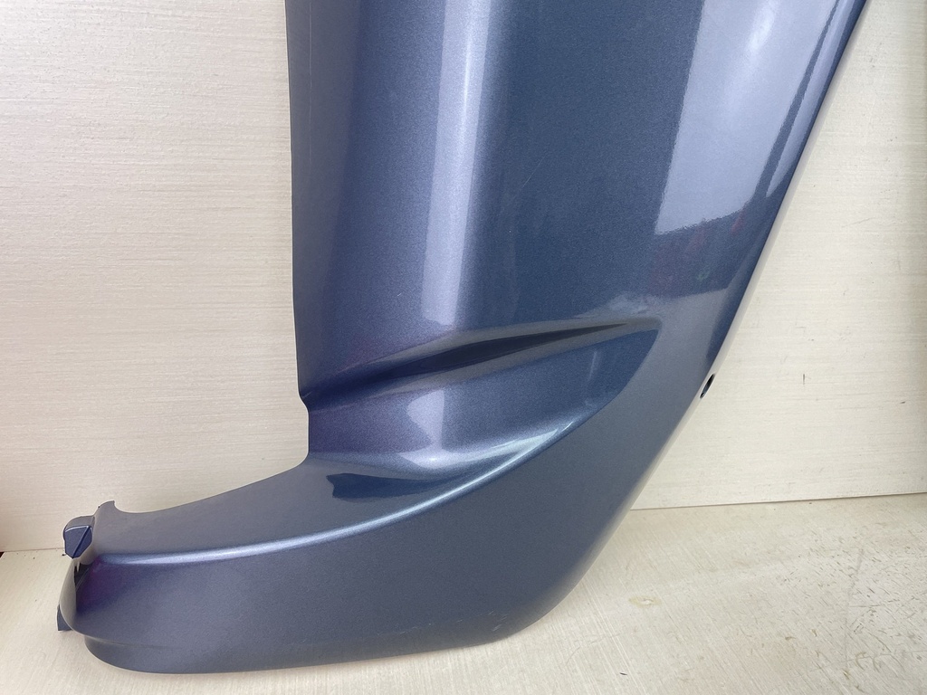 2003 Yamaha 225HP 4 Stroke Outboard Lower Apron Cowling Cover Set 69J-42771-00-8D