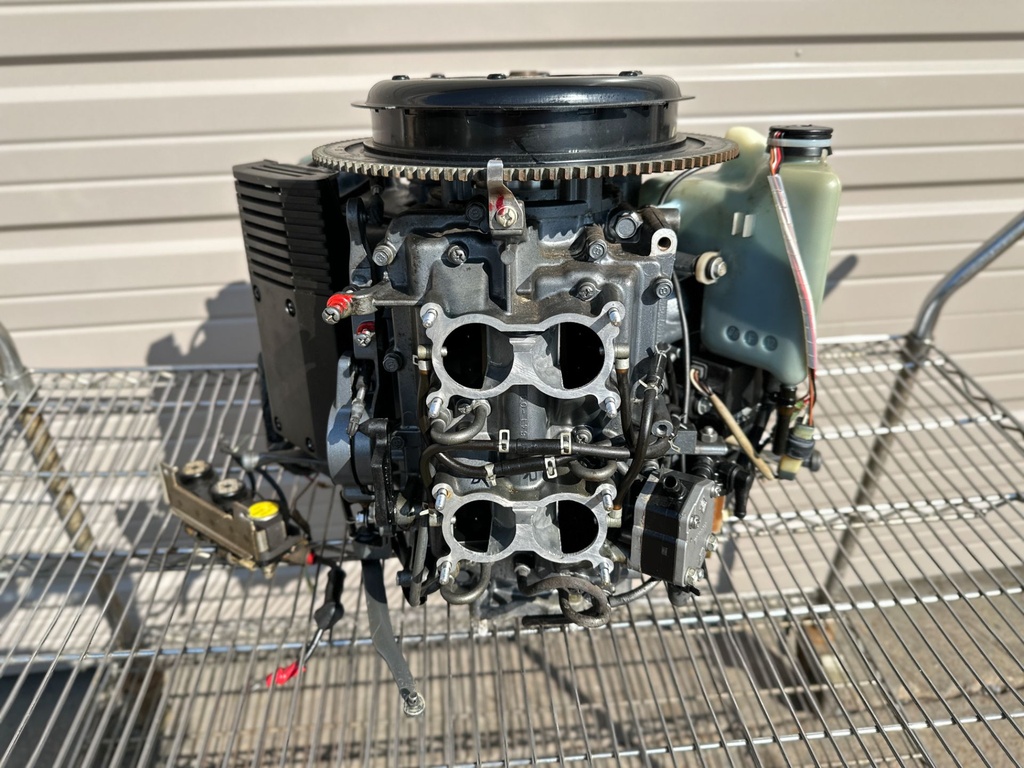 1997 Yamaha 130 HP 2 Stroke Outboard Powerhead 6N7-W0090-16-4D OEM