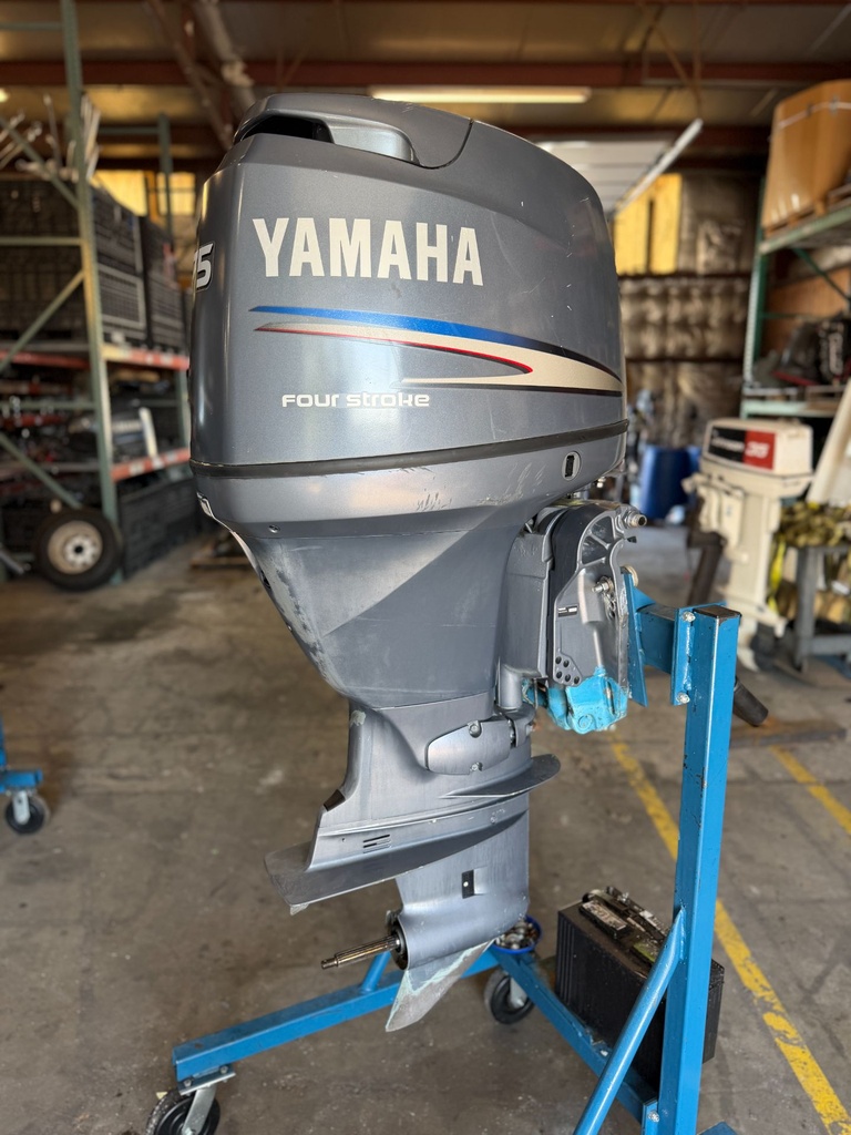 2003 Yamaha 75HP 4 Stroke Outboard Engine W/ 20" Shaft Carbureted